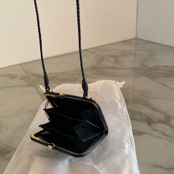 Bottega Veneta mini bag/ wallet on strap - Picture 4 of 12